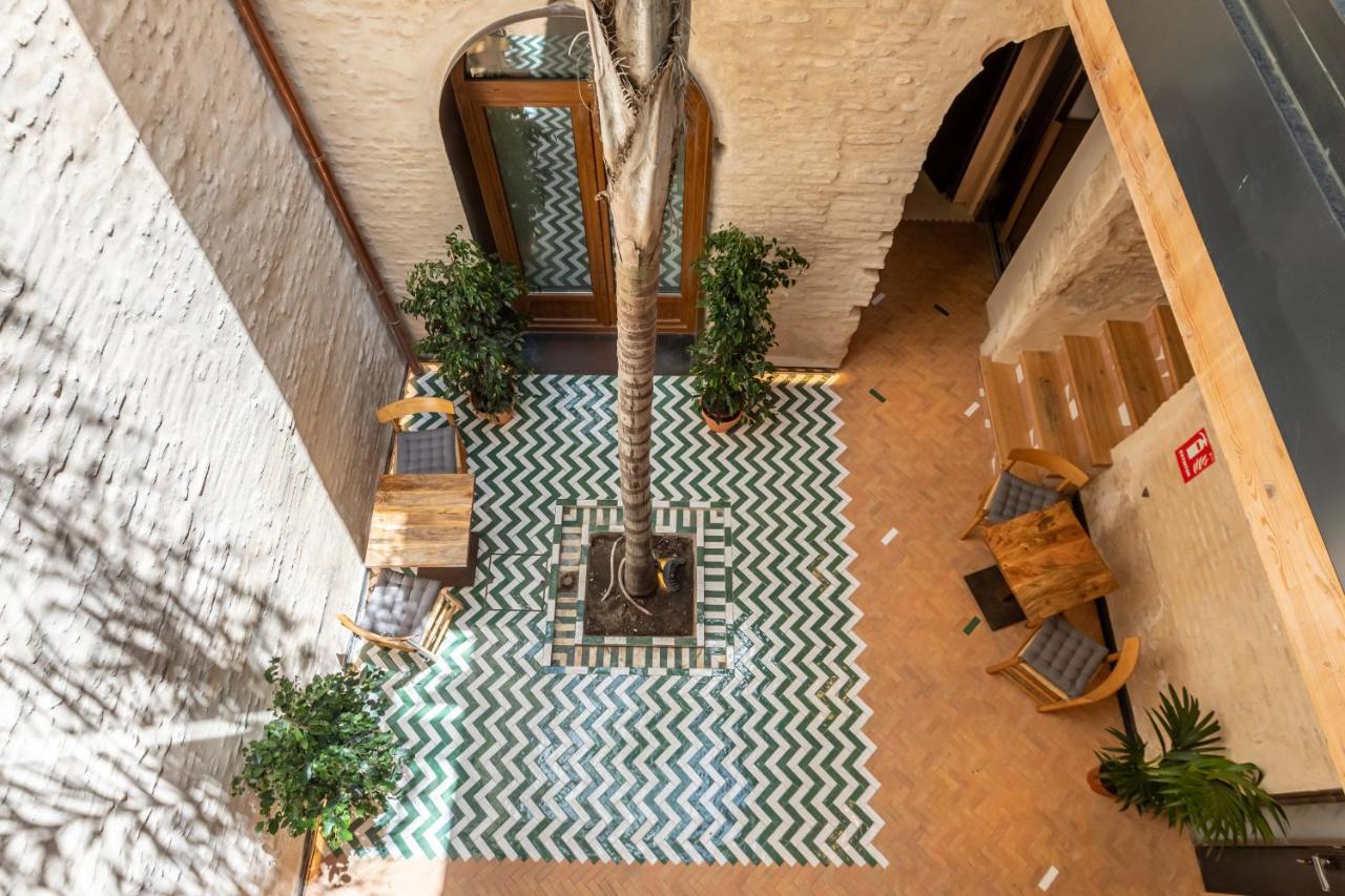 Santa Clara Suites Sevilla ภายนอก รูปภาพ