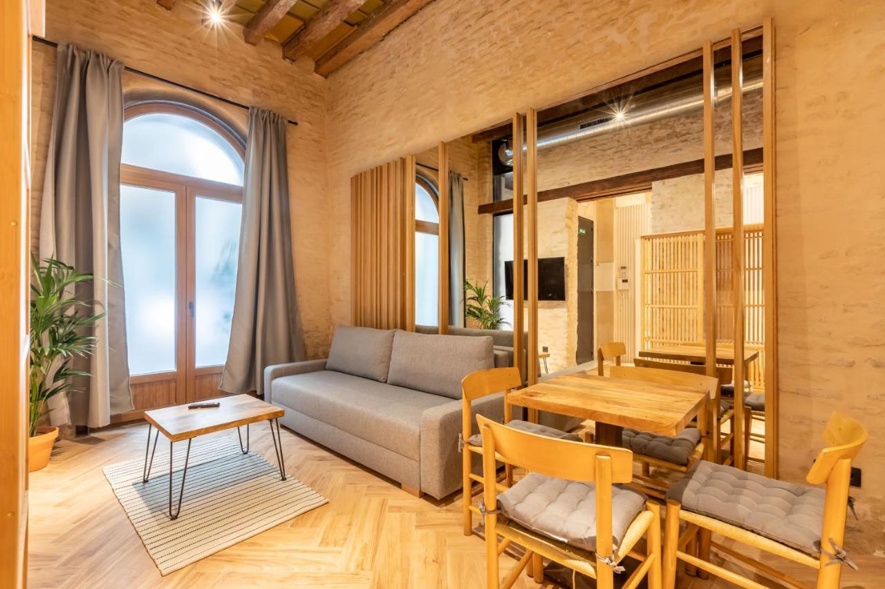Santa Clara Suites Sevilla ภายนอก รูปภาพ