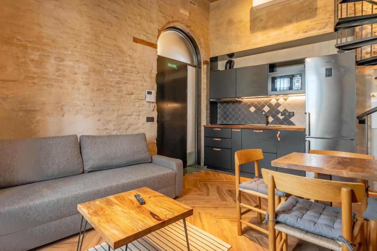Santa Clara Suites Sevilla ภายนอก รูปภาพ