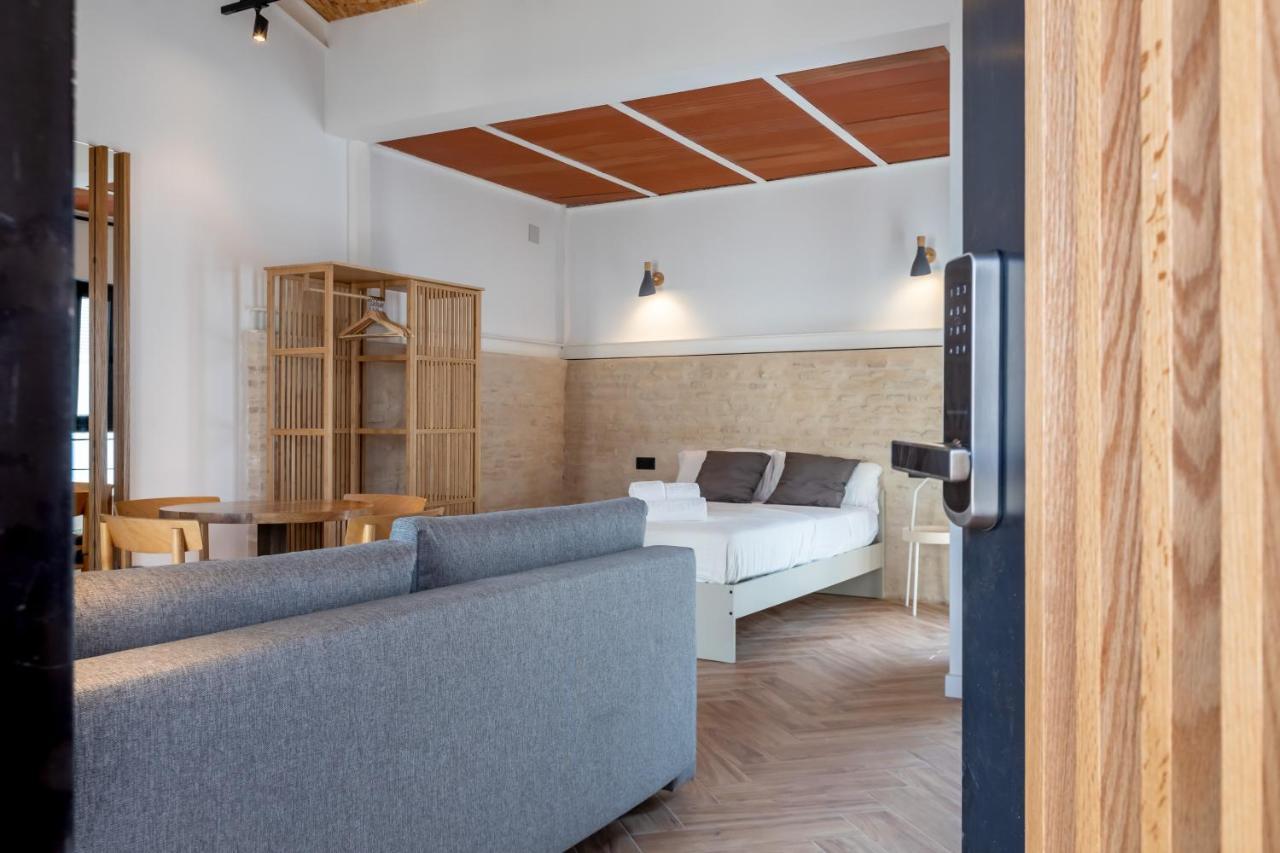 Santa Clara Suites Sevilla ภายนอก รูปภาพ