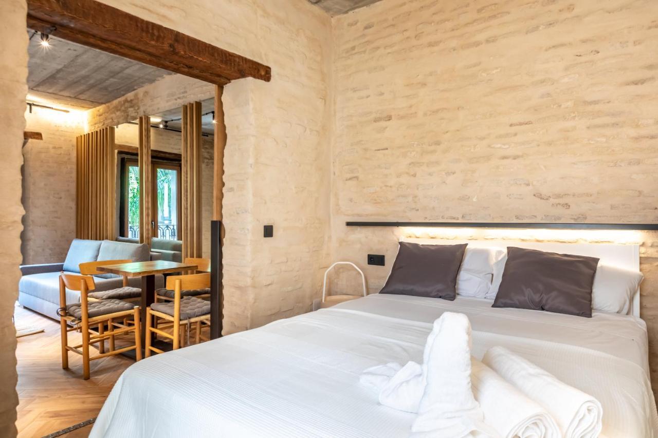 Santa Clara Suites Sevilla ภายนอก รูปภาพ