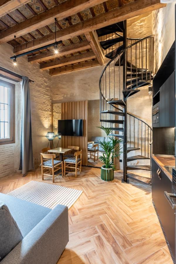 Santa Clara Suites Sevilla ภายนอก รูปภาพ