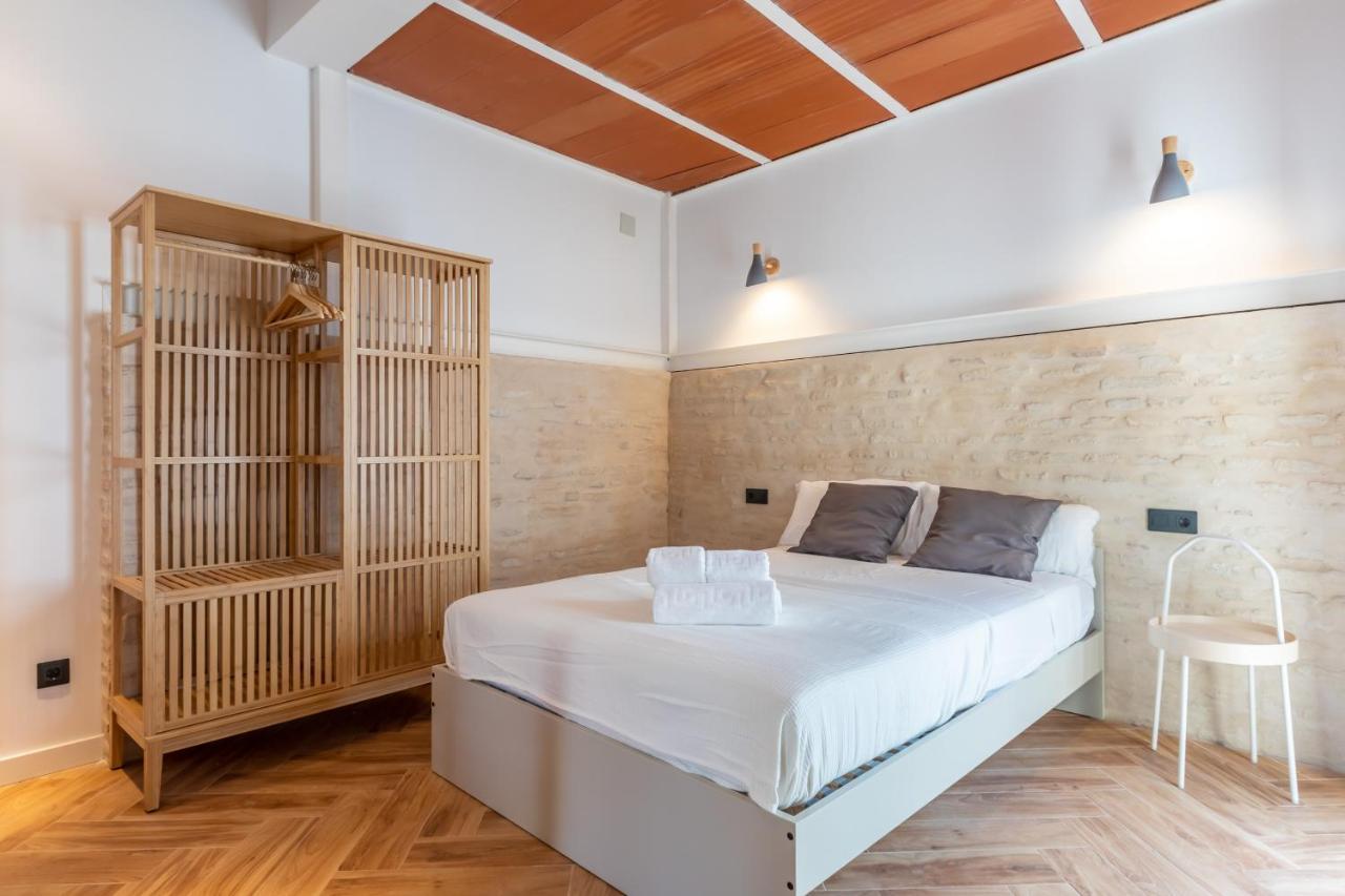 Santa Clara Suites Sevilla ภายนอก รูปภาพ