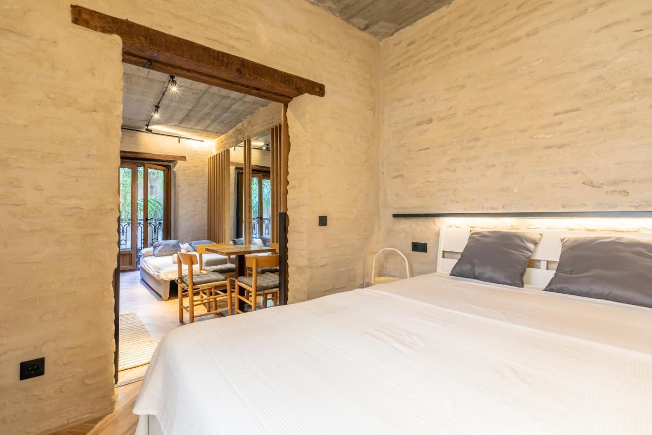 Santa Clara Suites Sevilla ภายนอก รูปภาพ